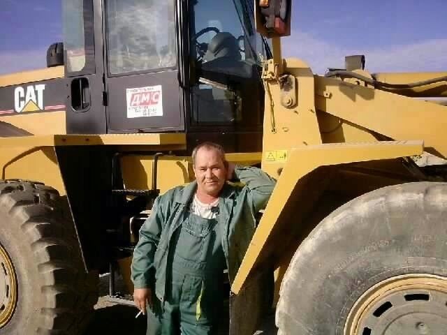  8970373  , 64 ,    