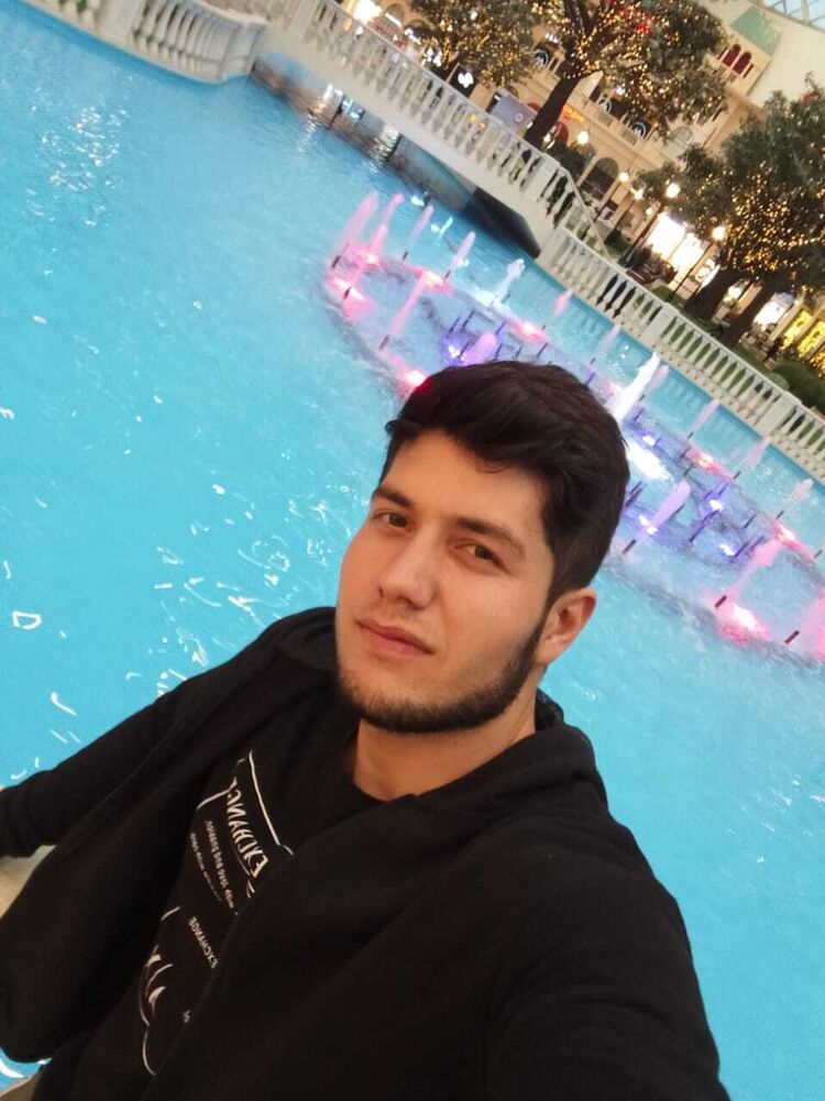  43866583  Lider, 29 ,    