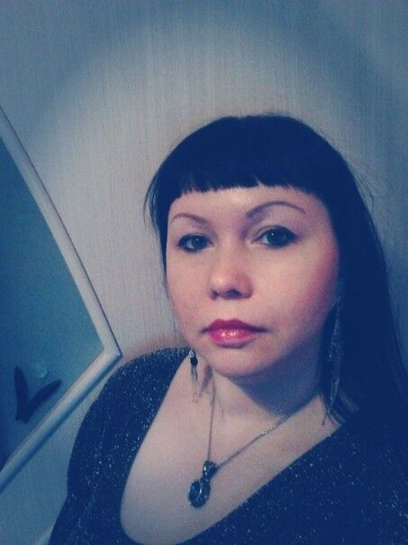  ,   Olga, 44 ,  