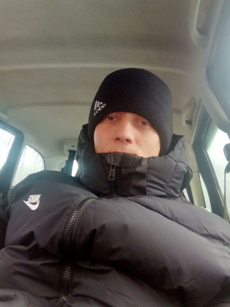  ,   Ivan, 24 ,   ,   