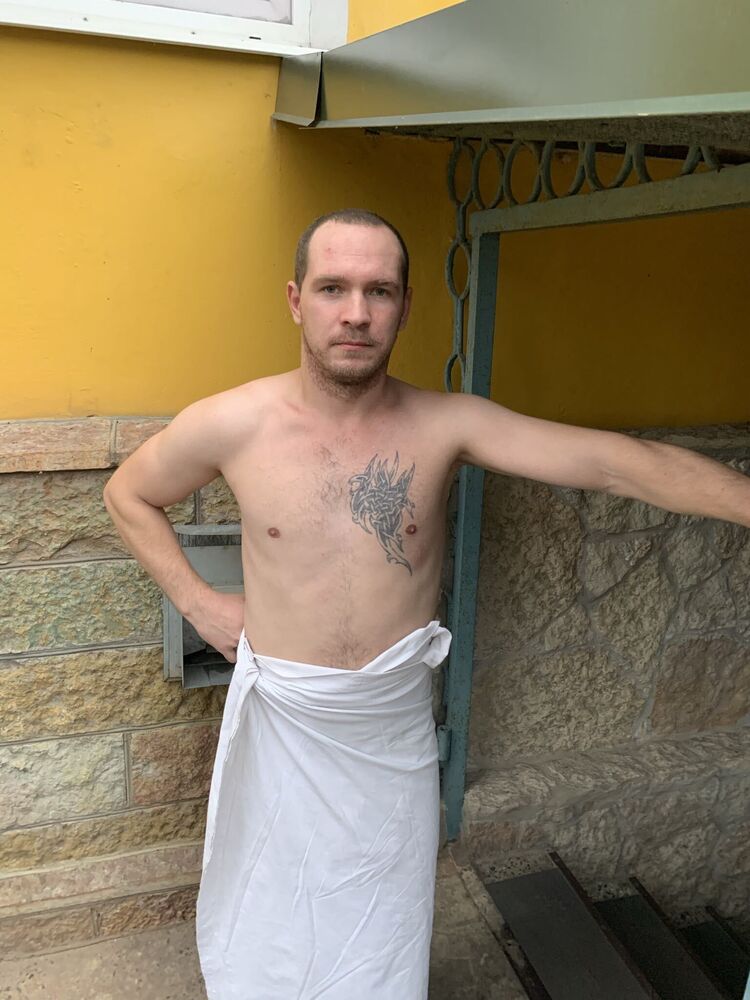  31093743  , 35 ,     