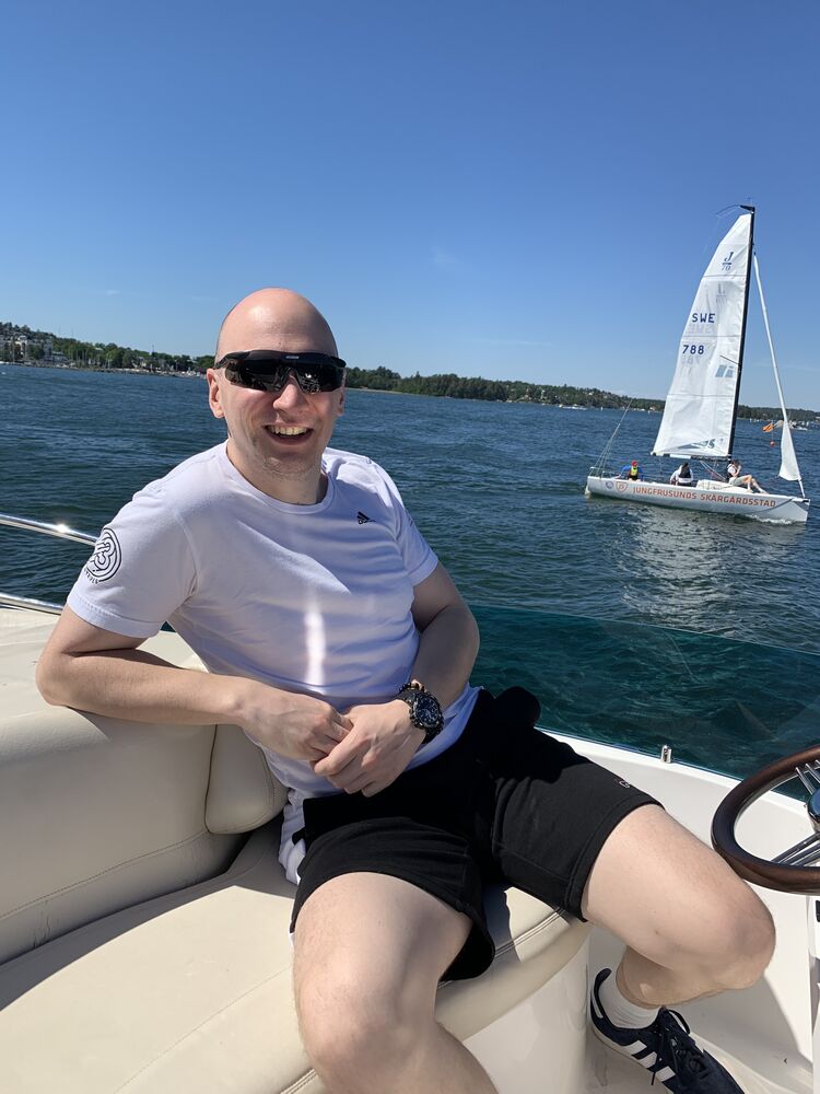  ,   Aleks, 35 ,   ,   , c 