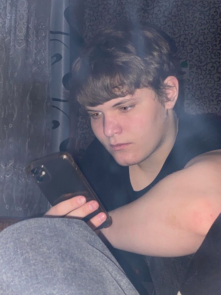  42914853  , 21 ,    