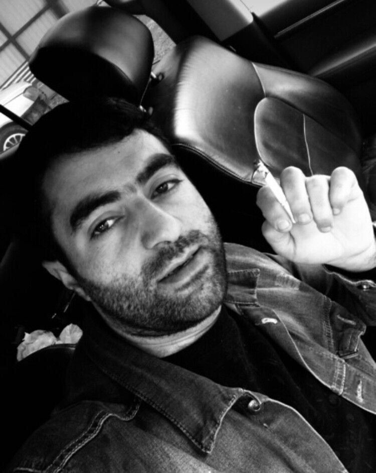  22523543  Narek, 35 ,    