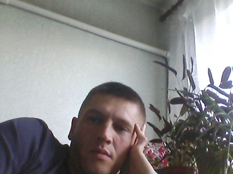  13704103  , 45 ,    