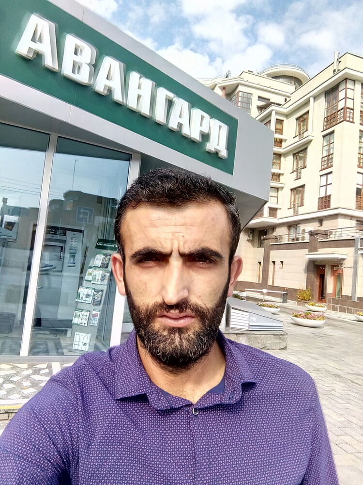  ,   Gevor, 35 ,   ,   , c 