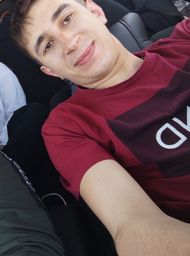  ,   Vitaly, 23 ,   ,   