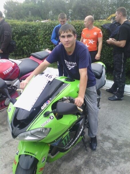  8499043  Maksimshrubg, 27 ,    