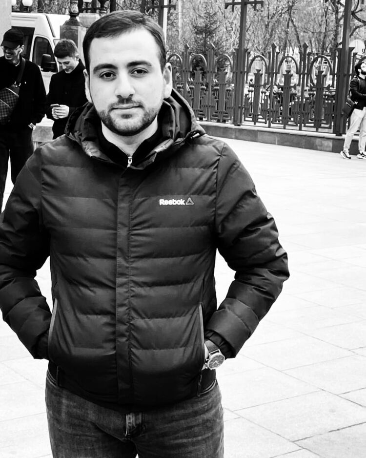  ,   Sargis, 25 ,   ,   