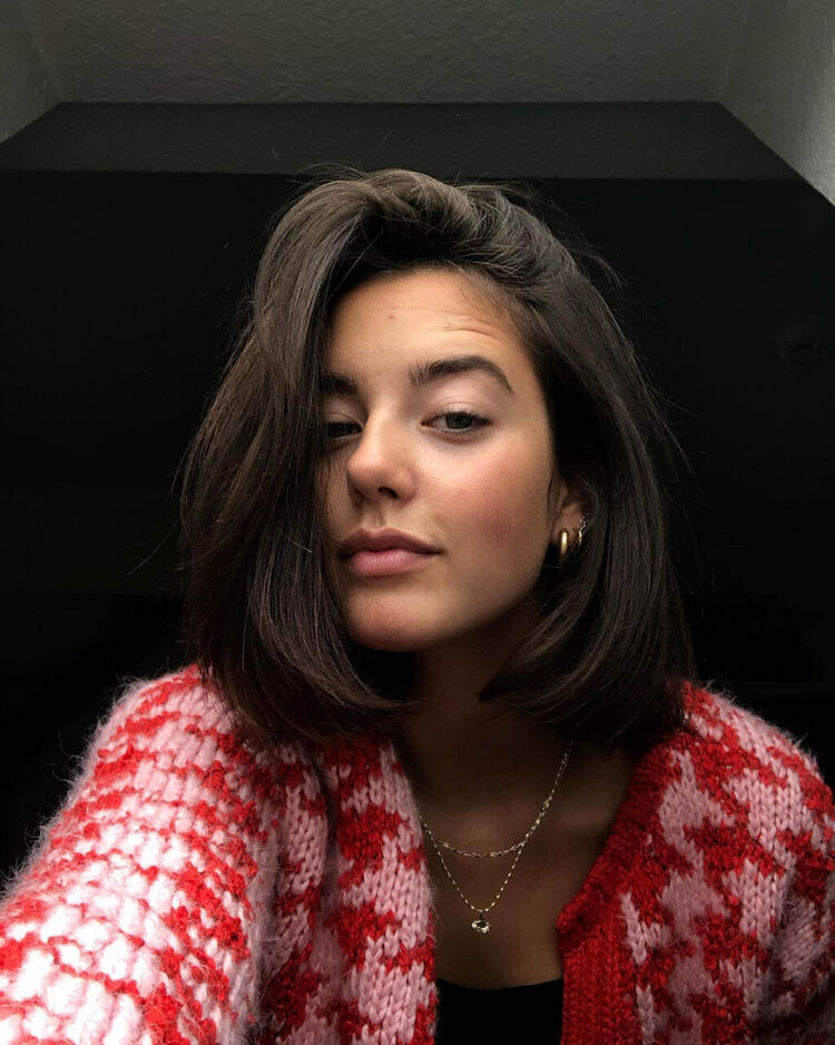  ,   , 28 ,     , c 