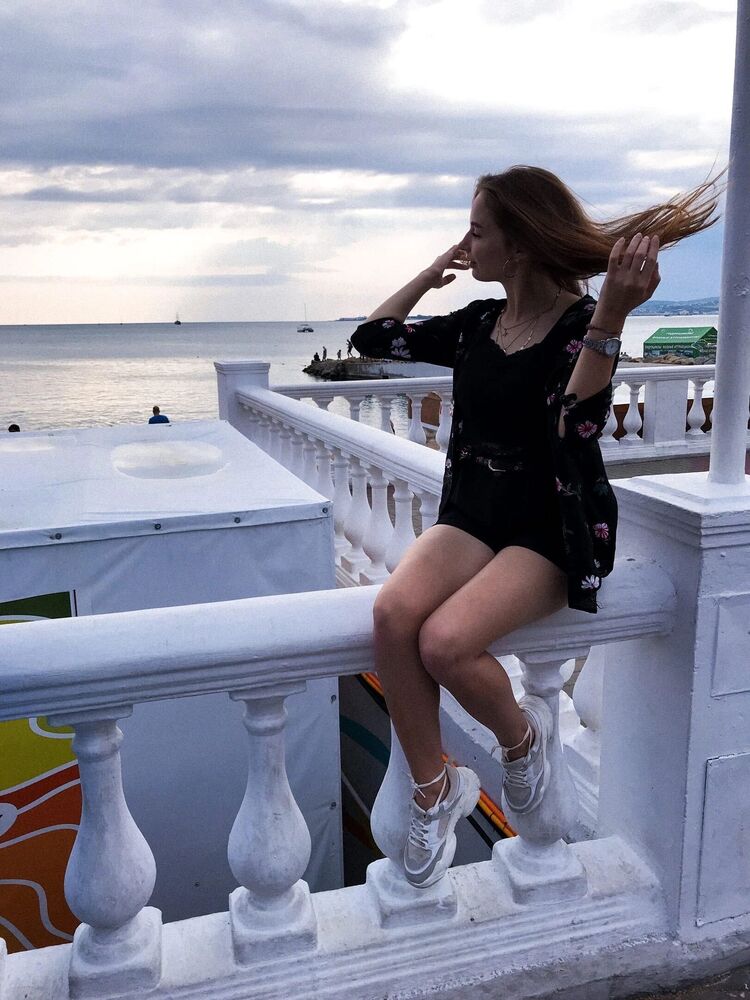  ,   ELIZAVETA, 27 ,   , 