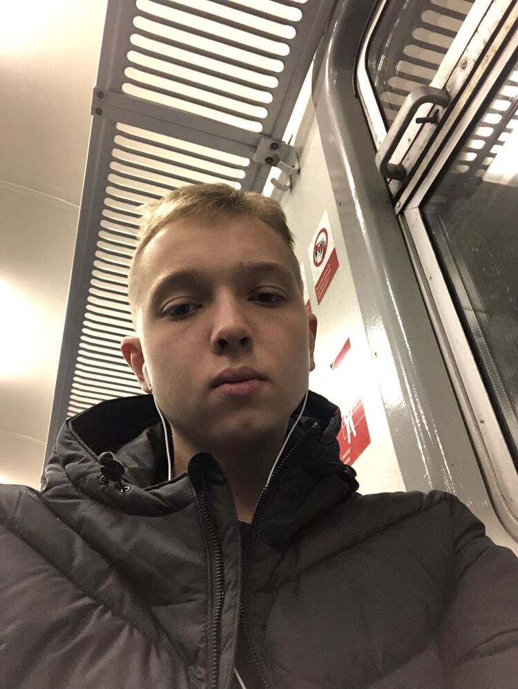  29697093  , 21 ,    