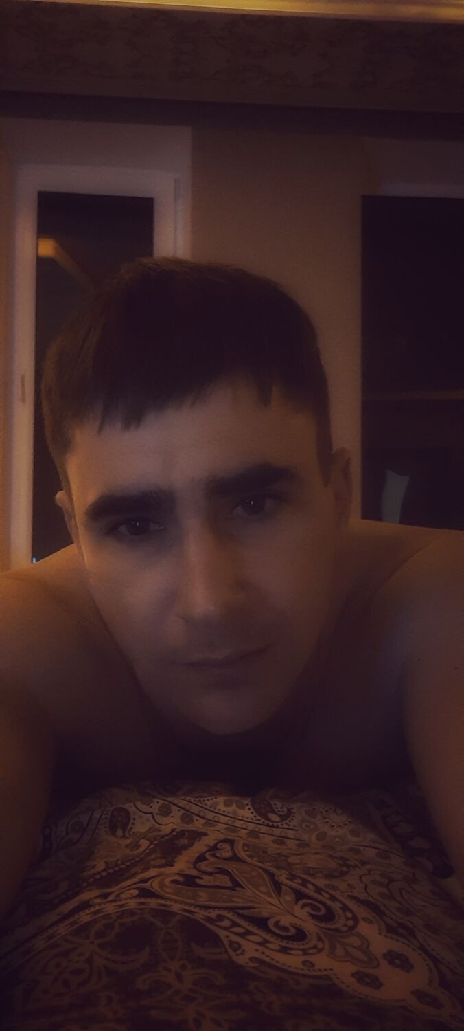  27817343   _, 32 ,    