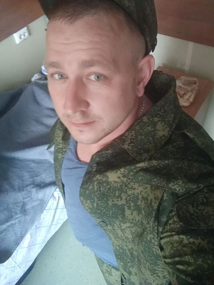  ,   Maxim, 36 ,   ,   