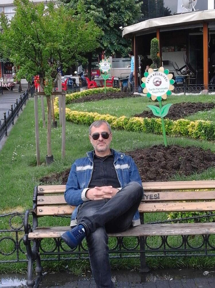  21371223  GIORGI, 45 ,    
