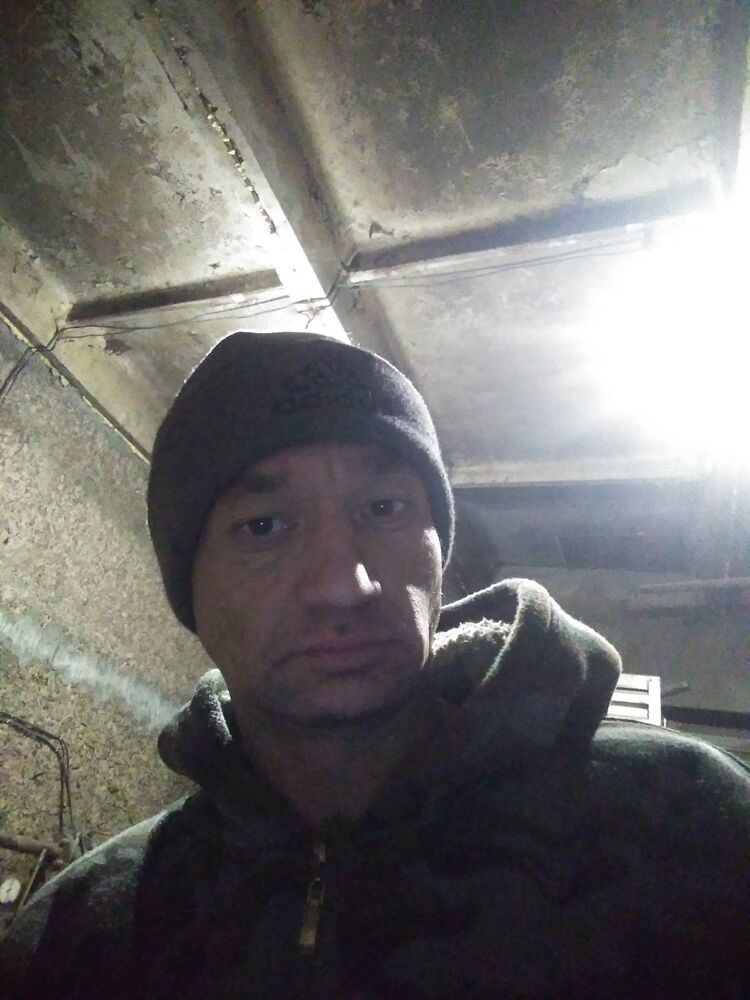  40669083  , 39 ,    