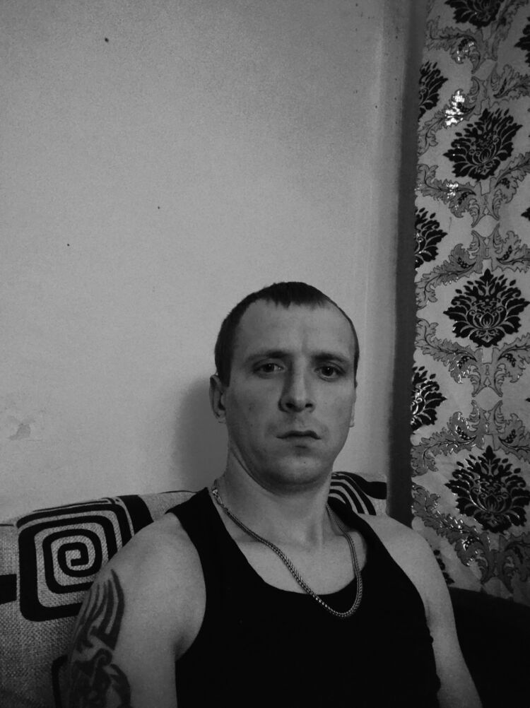  49015643  ˸, 33 ,    