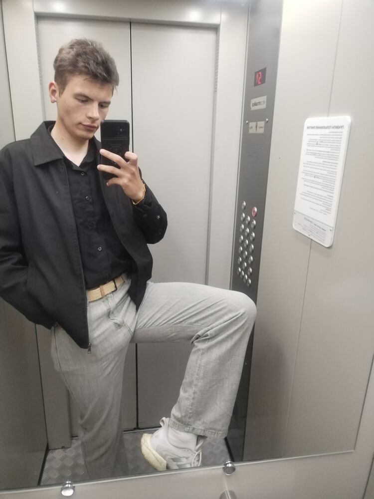  44277283  Ykov, 21 ,    