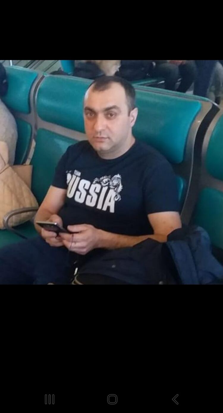  39563123  , 43 ,    