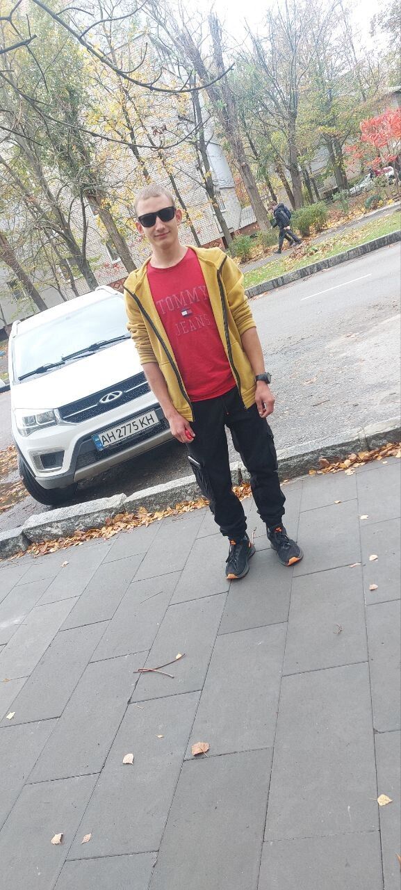  44578973  , 22 ,    