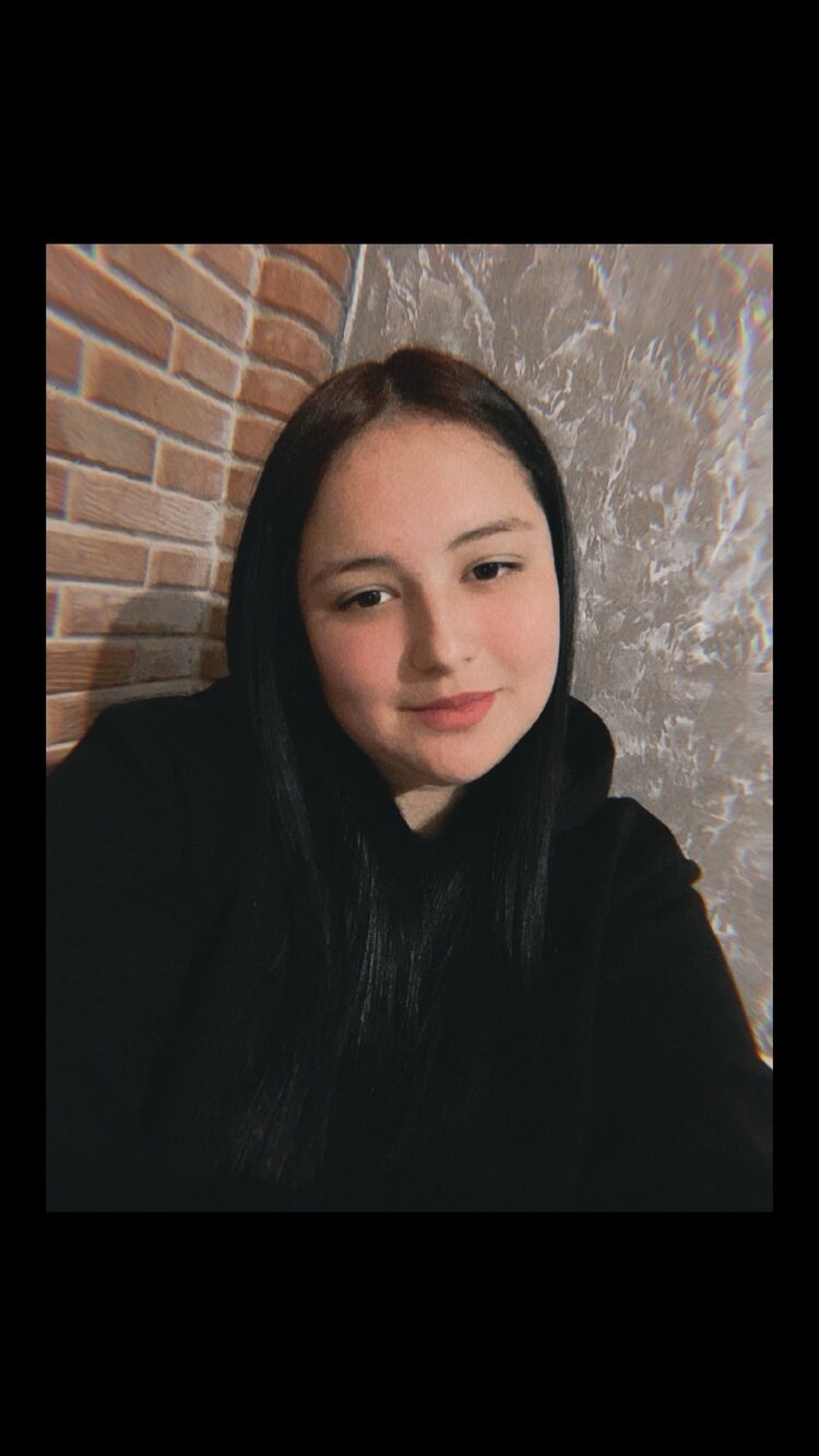  50652463  Alina, 18 ,    