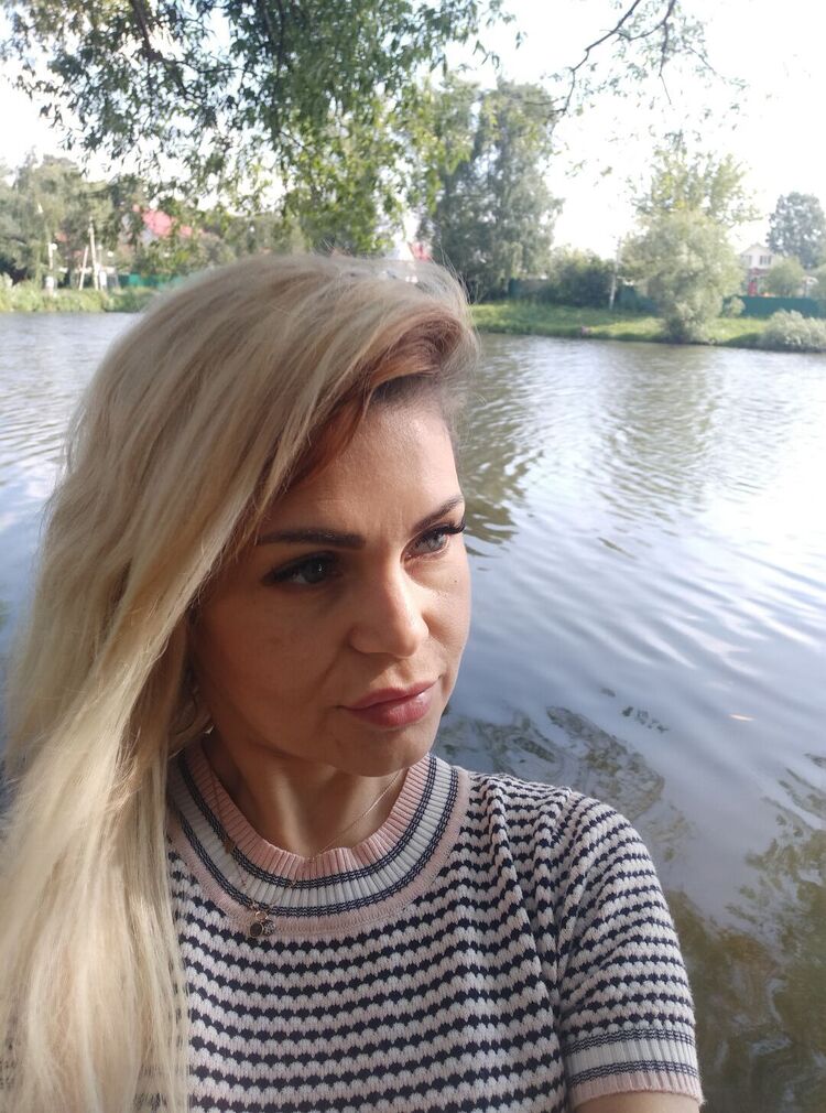  36365123  Elena, 42 ,    