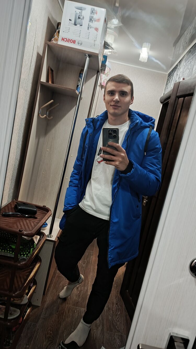 47760083  , 23 ,    