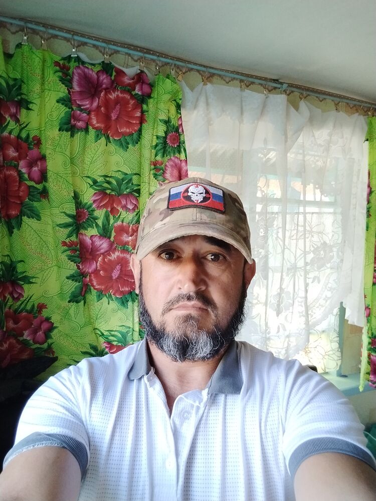  39528703  Ravshan, 48 ,    