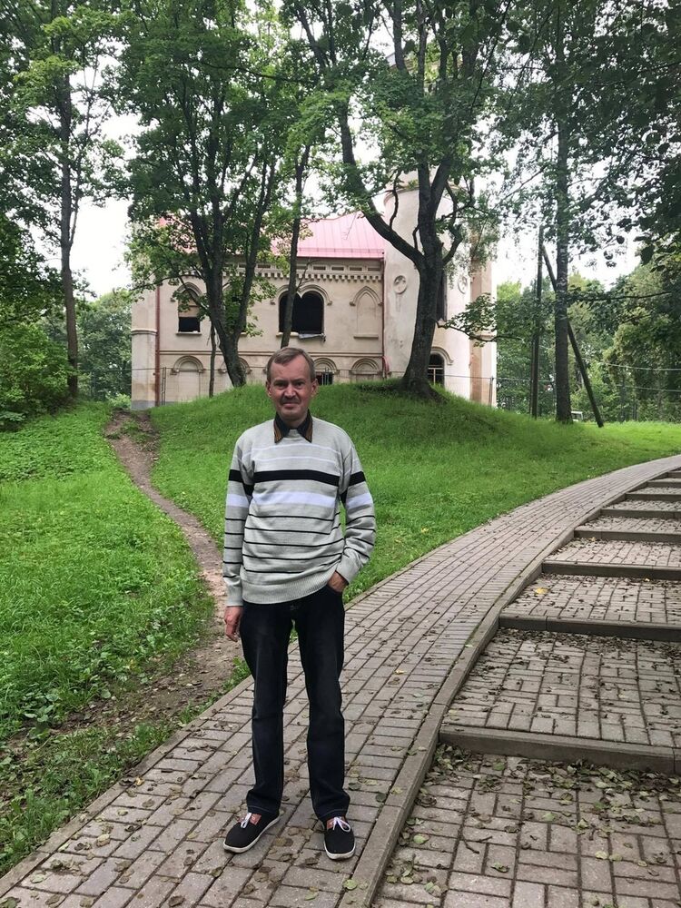  ,   Aleksej, 45 ,   ,   , c 