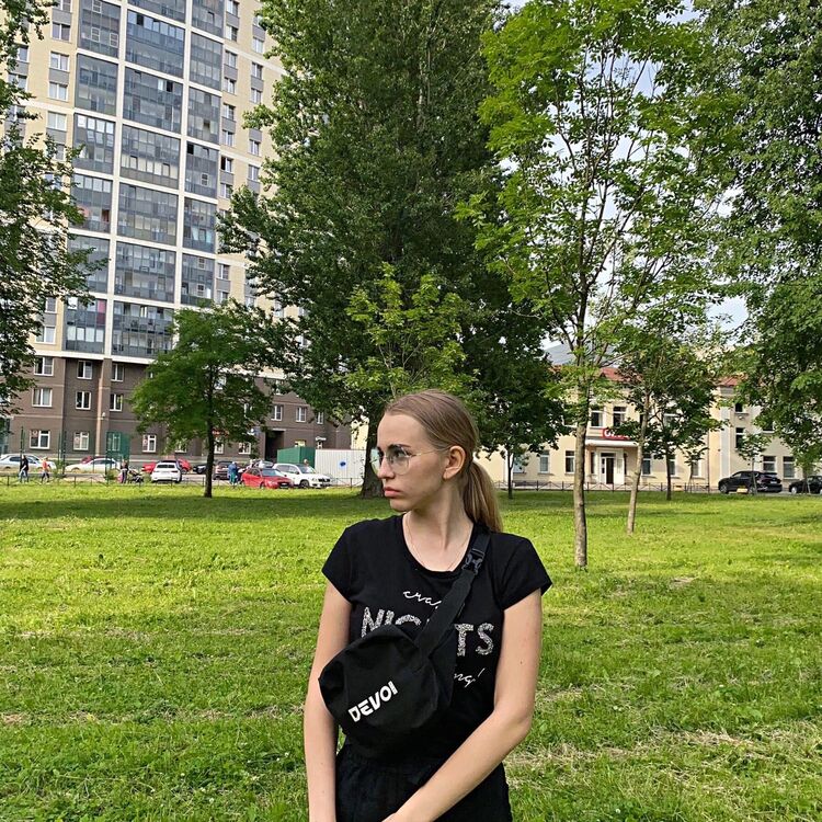 ���� 25348573 ������� Lana, 24 ����, ���� ���������� � �����-����������