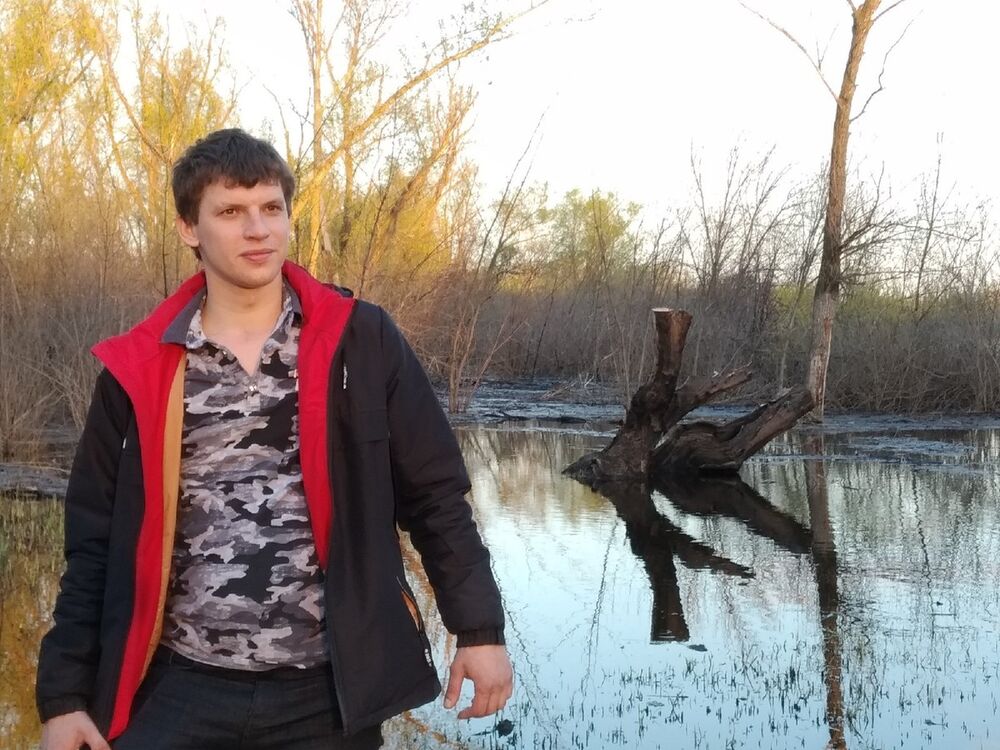  19738623  Vladimir, 31 ,    