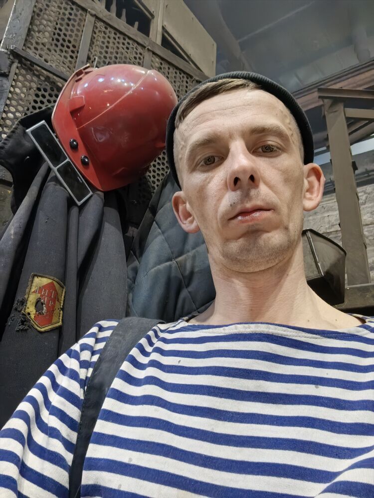  43876443  , 36 ,    