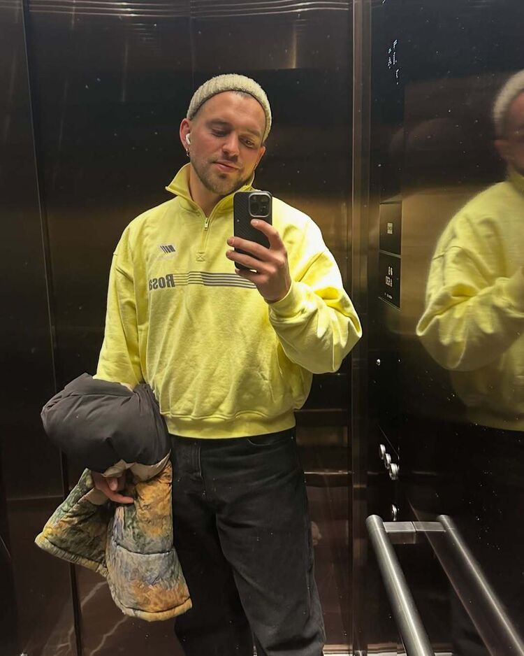  ,   , 35 ,   