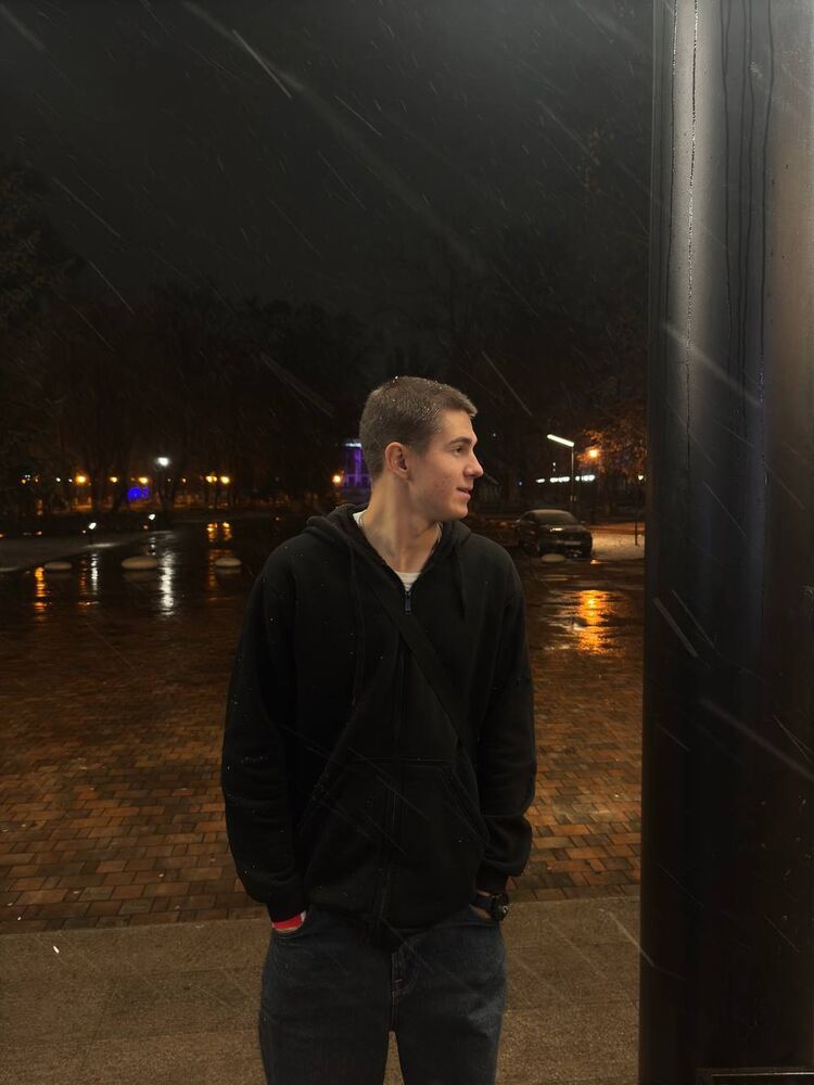 ���� 48088113 ����� Kanizuyimi, 19 ���, ���� ���������� � ������