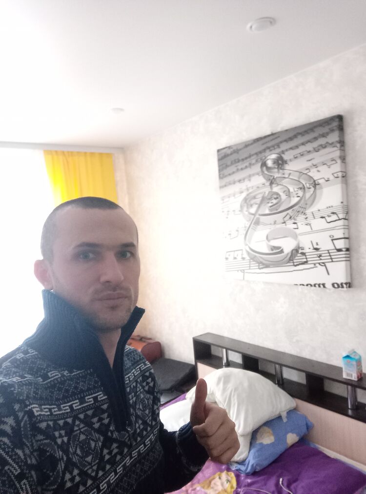  35976273  , 30 ,    