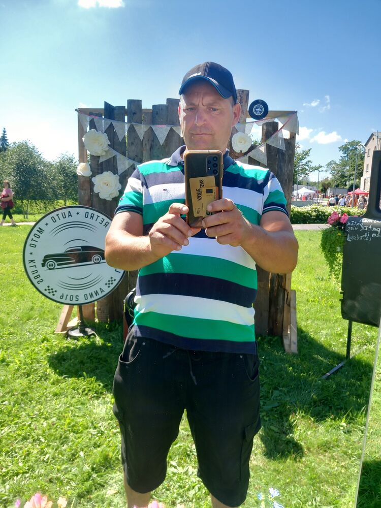  54114633  Vjaceslavs, 42 ,    