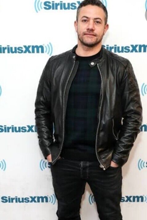  22196173  Alex, 55 ,    