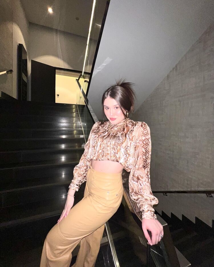  ,   , 21 ,   ,   