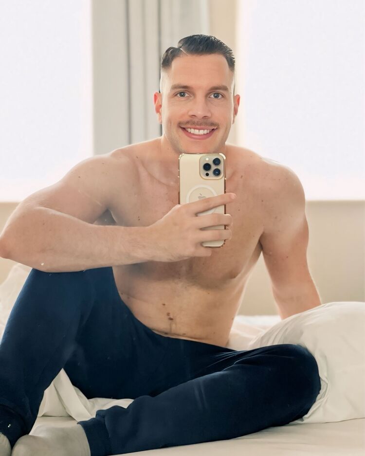  43469943  , 35 ,    --