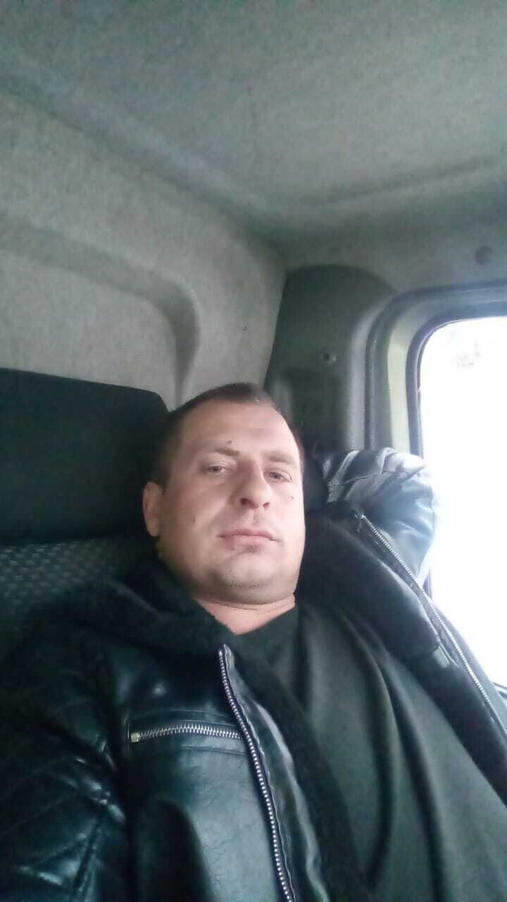  40605173  , 35 ,    