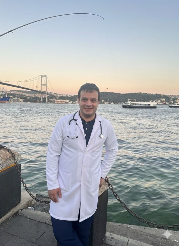  53574643  Ozkan, 38 ,    