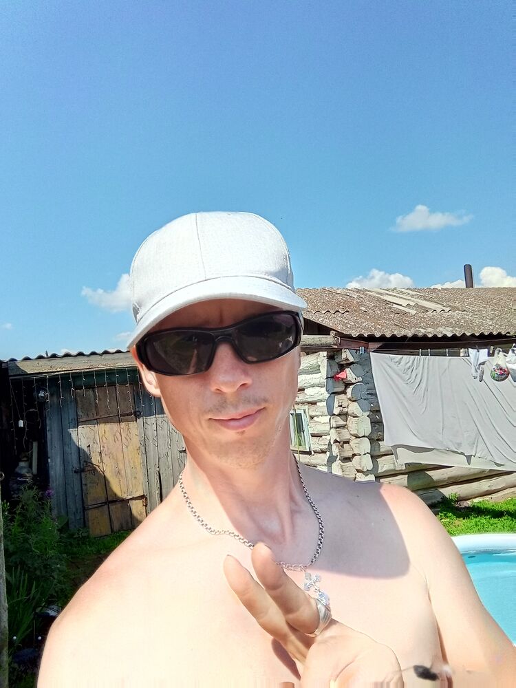  45047703  , 41 ,    