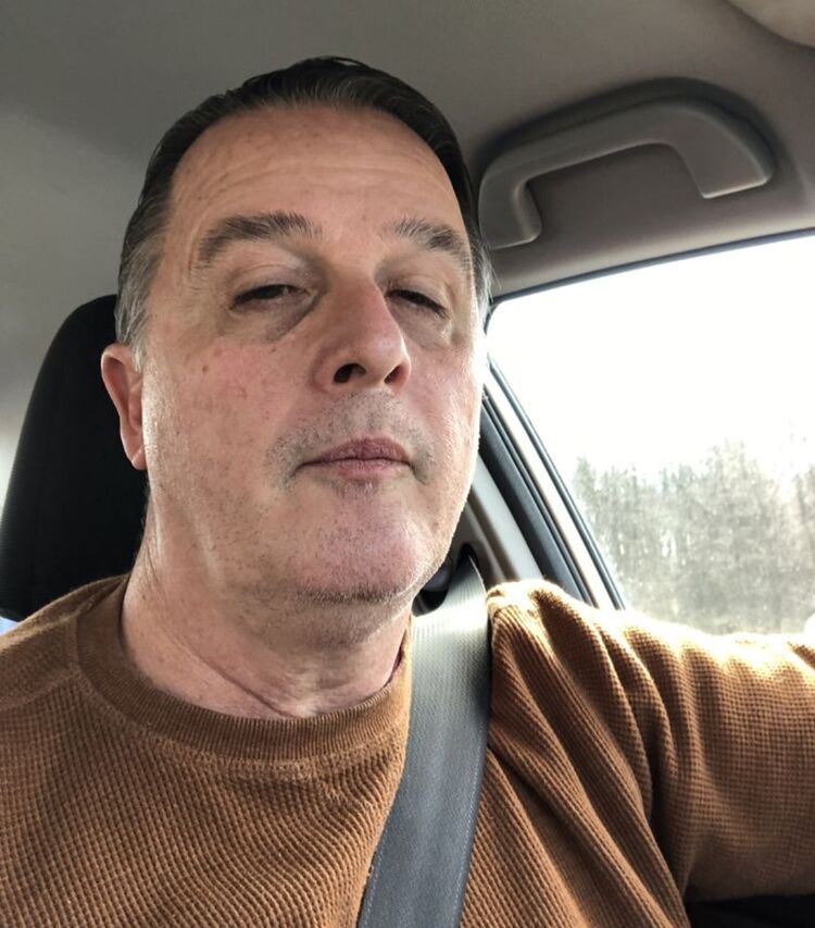  47046123  James Dengle, 40 ,    