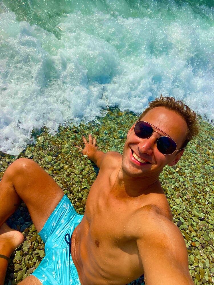  31053413  Kirill, 38 ,    