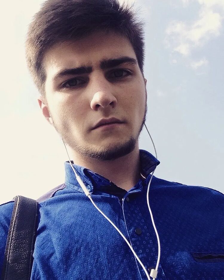  46359163  Aleks, 27 ,    