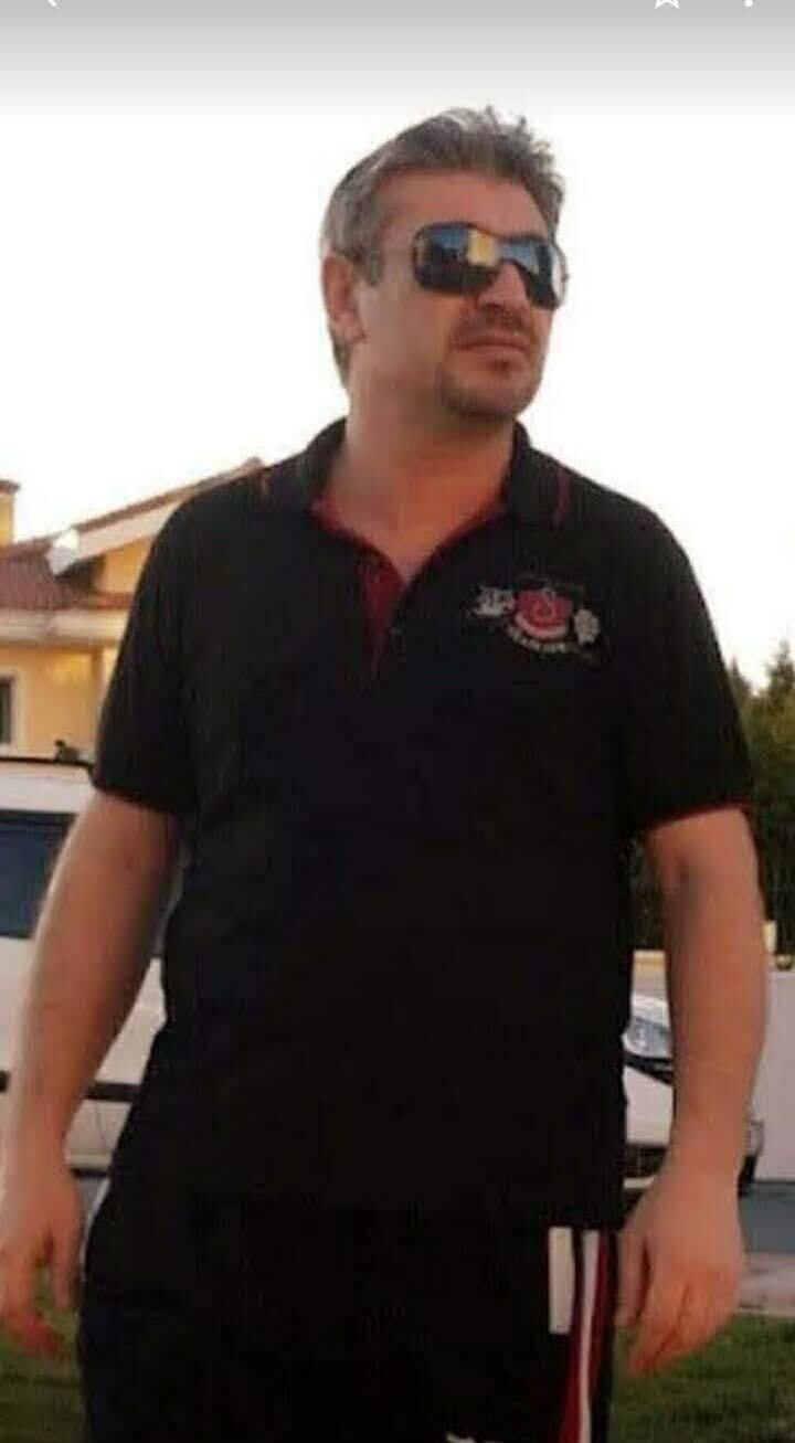  33118213  Cem, 47 ,    