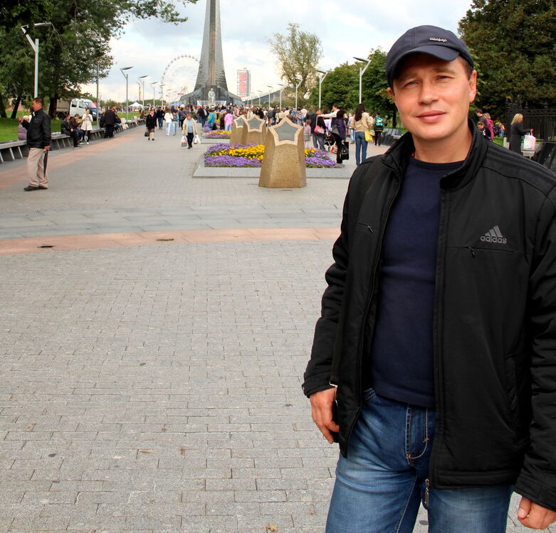  5337143  IGOR77, 44 ,    