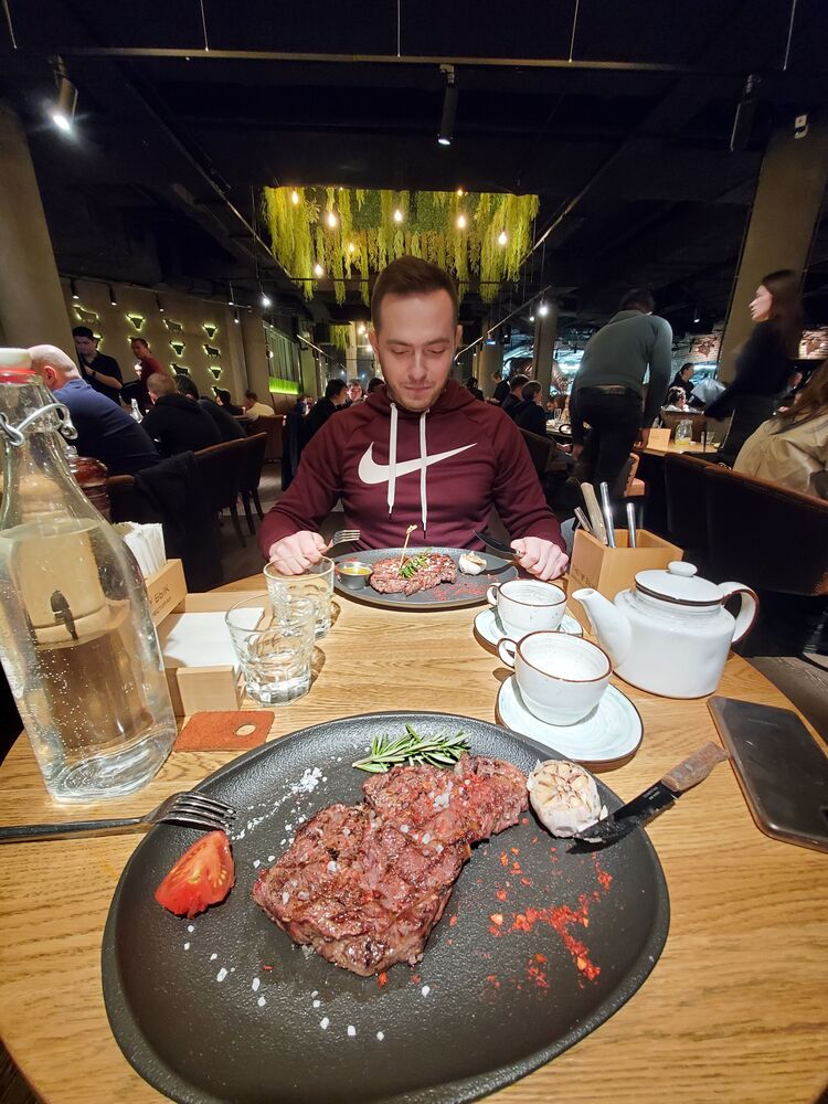  32733213  Timur, 29 ,    