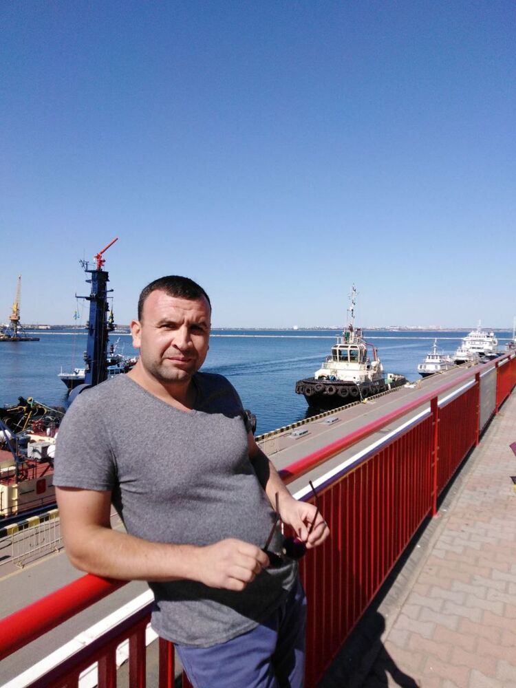  ,   Anatoliy, 39 ,   ,   