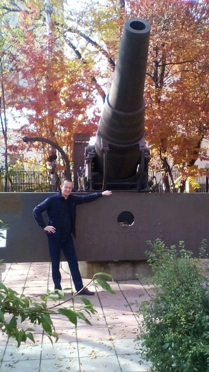  -,   , 44 ,   